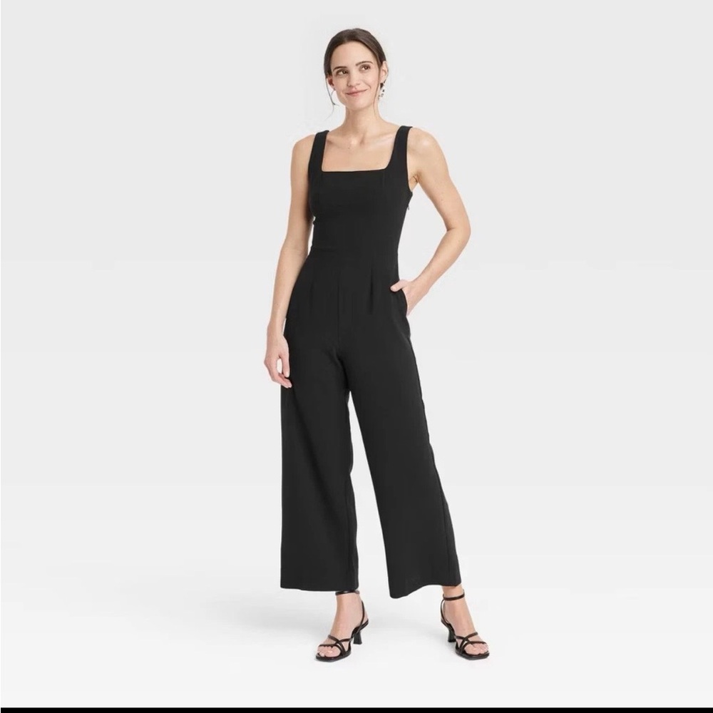 Maxi jumpsuit with pockets